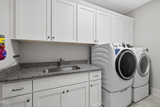 1401 Hoke Landing Lane, Raleigh, NC 27603