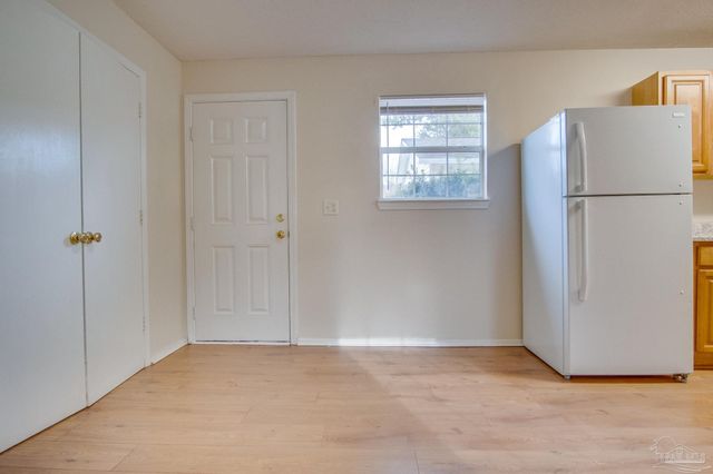 1880 Godfrey St, Pensacola, FL 32501