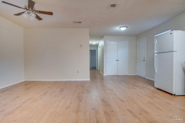 1880 Godfrey St, Pensacola, FL 32501