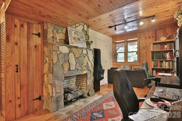 408 Stone River Drive, Traphill, NC 28685