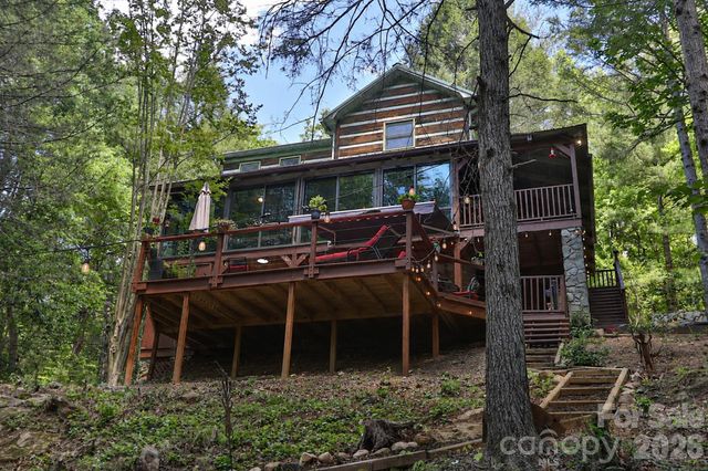 408 Stone River Drive, Traphill, NC 28685