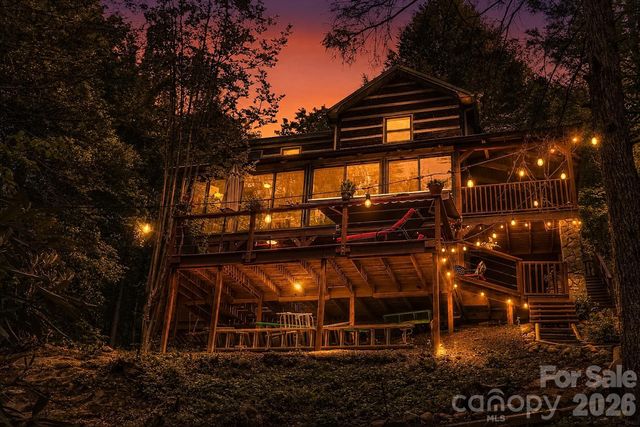 408 Stone River Drive, Traphill, NC 28685