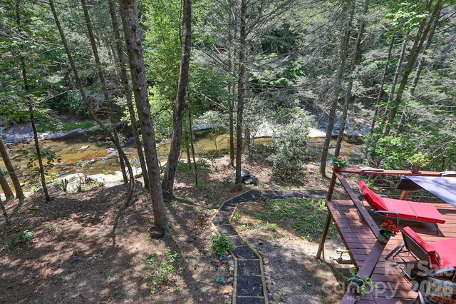 408 Stone River Drive, Traphill, NC 28685