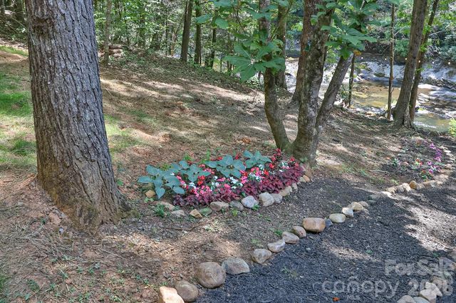 408 Stone River Drive, Traphill, NC 28685