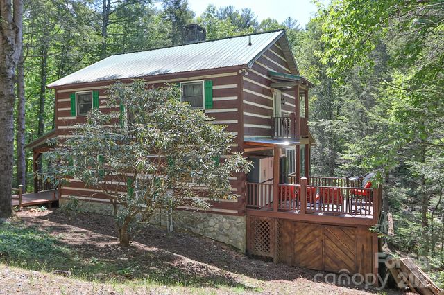 408 Stone River Drive, Traphill, NC 28685