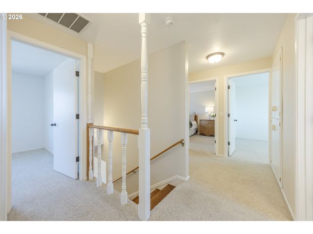 2536 15TH St, Springfield, OR 97477