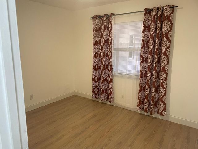 2851 Somerset Drive 111, Oakland Park, FL 33311