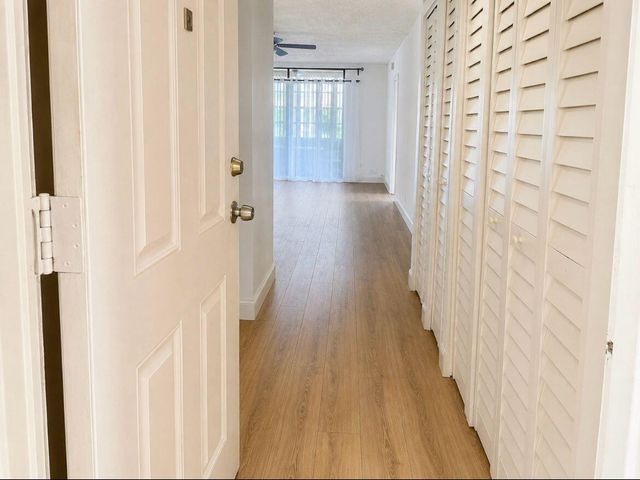 2851 Somerset Drive 111, Oakland Park, FL 33311