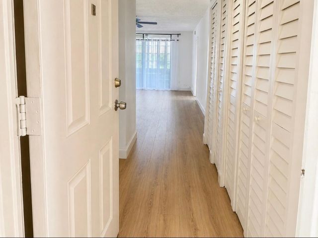 2851 Somerset Drive 111, Oakland Park, FL 33311