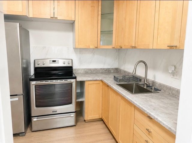 2851 Somerset Drive 111, Oakland Park, FL 33311