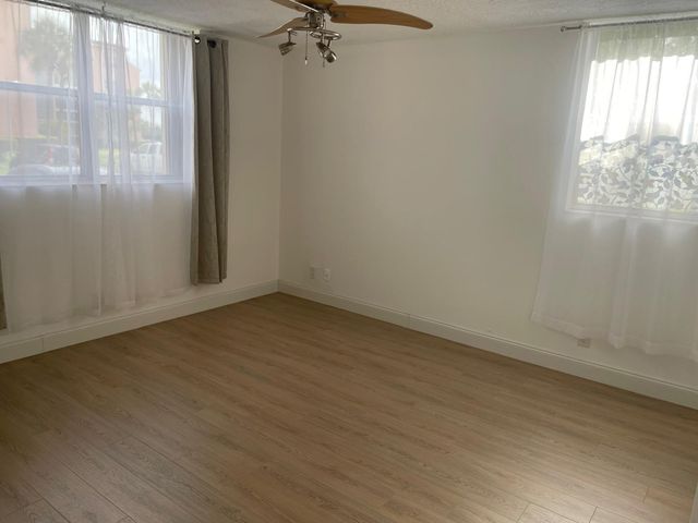 2851 Somerset Drive 111, Oakland Park, FL 33311