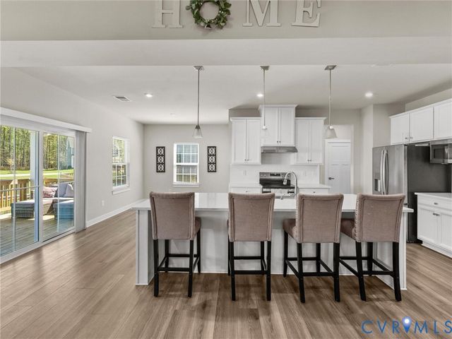 9556 Clover Bottom Trl, Hanover, VA 23116
