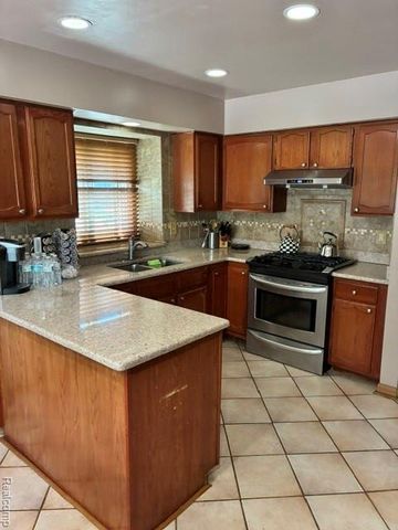 35616 Drake Drive, Sterling Heights, MI 48310