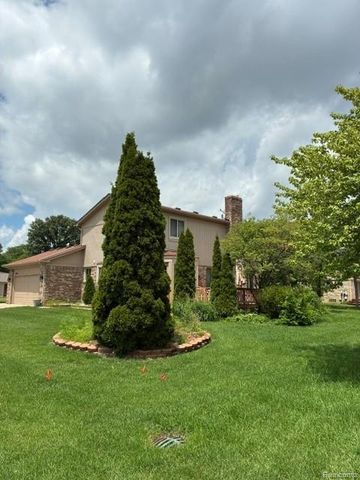 35616 Drake Drive, Sterling Heights, MI 48310