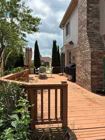35616 Drake Drive, Sterling Heights, MI 48310