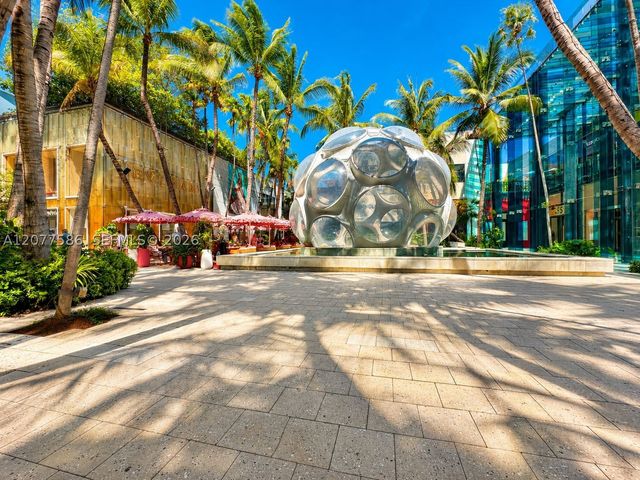 250 NW 51st St, Miami, FL 33127