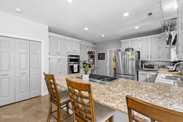 3 Pine Hill Court, Bluffton, SC 29910