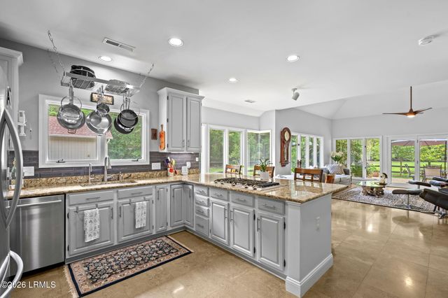 3 Pine Hill Court, Bluffton, SC 29910