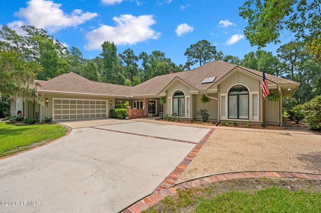 3 Pine Hill Court, Bluffton, SC 29910