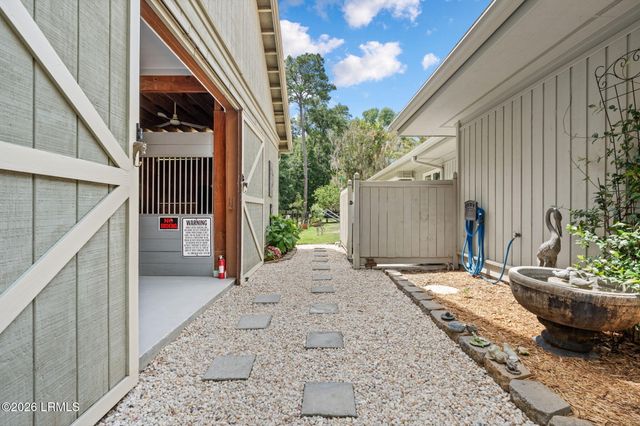 3 Pine Hill Court, Bluffton, SC 29910