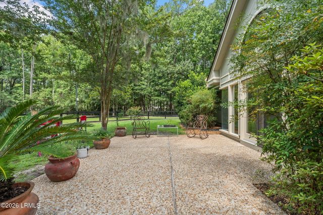 3 Pine Hill Court, Bluffton, SC 29910