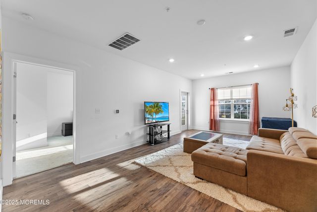 713 Stiller Lane, Monroe, NJ 08831