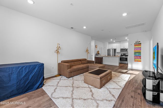 713 Stiller Lane, Monroe, NJ 08831