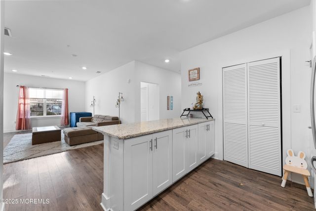 713 Stiller Lane, Monroe, NJ 08831