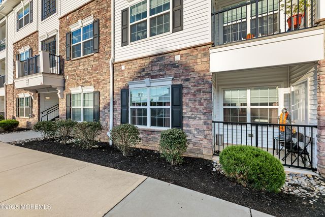 713 Stiller Lane, Monroe, NJ 08831