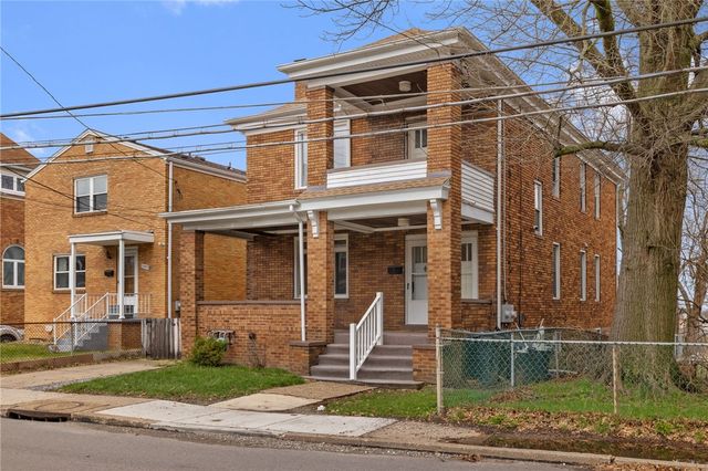 2757-2759 Churchview Ave, Carrick, PA 15227