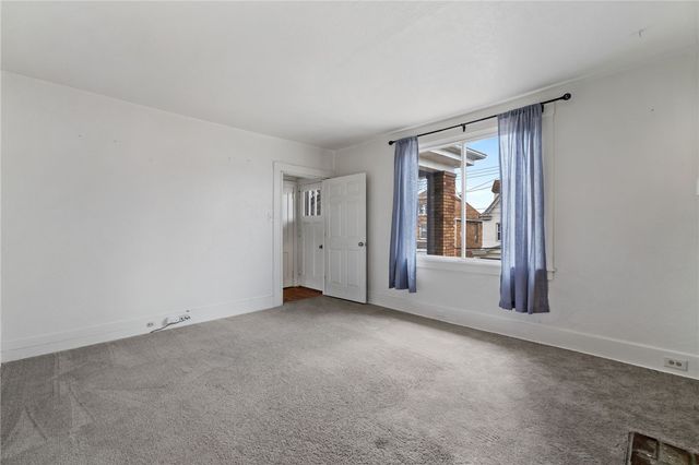 2757-2759 Churchview Ave, Carrick, PA 15227