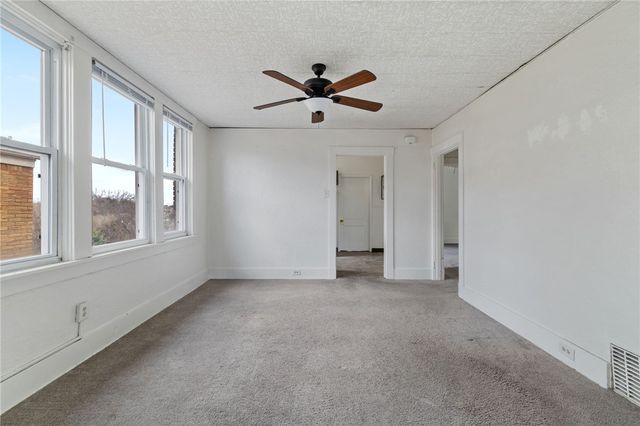 2757-2759 Churchview Ave, Carrick, PA 15227