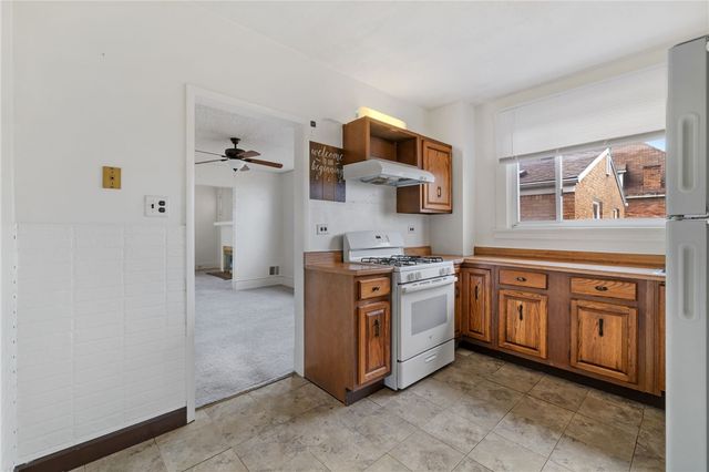 2757-2759 Churchview Ave, Carrick, PA 15227