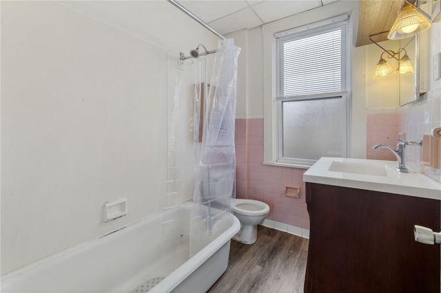 2757-2759 Churchview Ave, Carrick, PA 15227