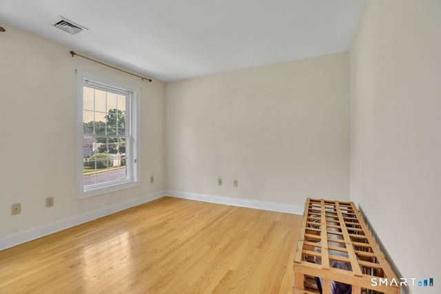 95 Higgins Road, Cheshire, CT 06410