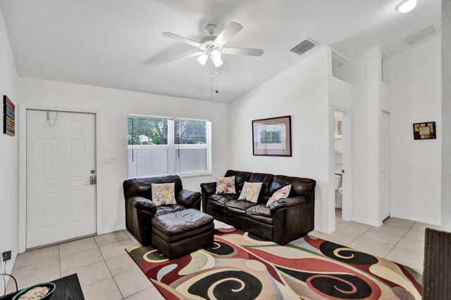 2695 SE 1ST Court 2, Pompano Beach, FL 33062