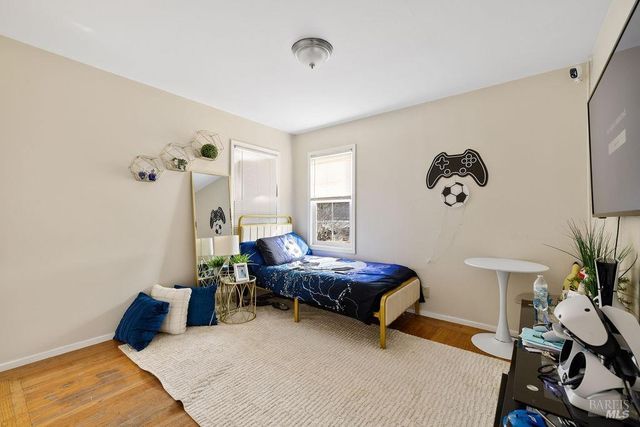 903 Jones Ct, Pinole, CA 94564