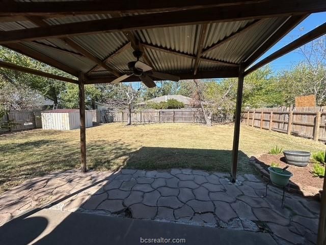 3917 Seminole Court, Bryan, TX 77802