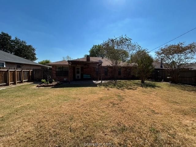 3917 Seminole Court, Bryan, TX 77802