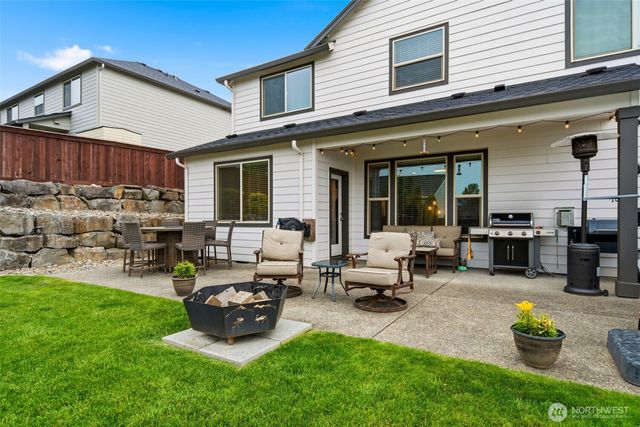618 E Tanoak Avenue, La Center, WA 98629