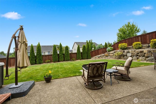 618 E Tanoak Avenue, La Center, WA 98629