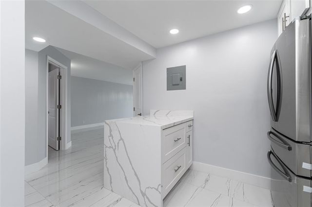 361 S Hollybrook Drive 105, Pembroke Pines, FL 33025