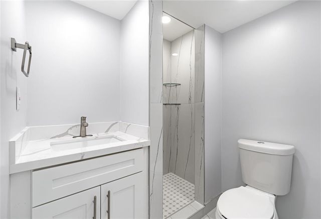 361 S Hollybrook Drive 105, Pembroke Pines, FL 33025