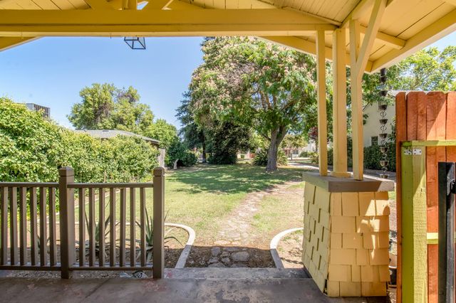 330 E Cornell Avenue, Fresno, CA 93704