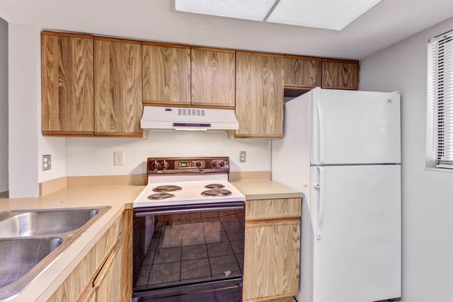 2955 Dove Haven Court G, Charleston, SC 29414