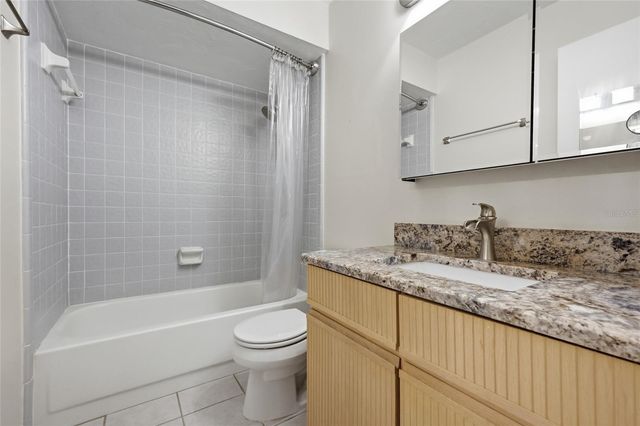 3426 NW 37TH AVENUE 3426, Gainesville, FL 32605