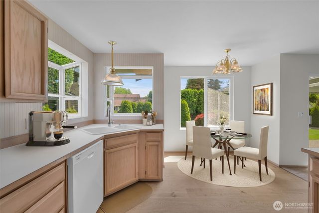 3050 Chelsea Lane, Enumclaw, WA 98022