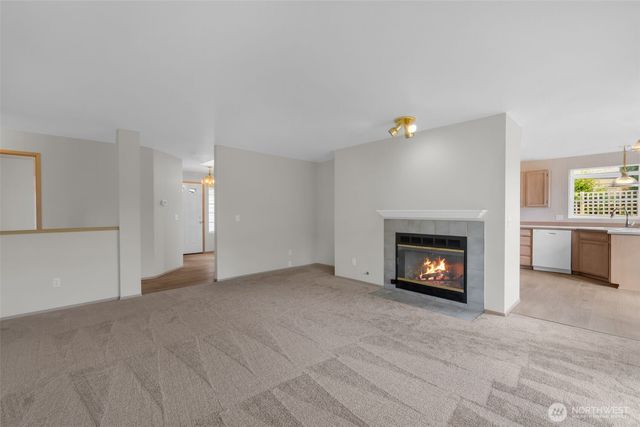 3050 Chelsea Lane, Enumclaw, WA 98022