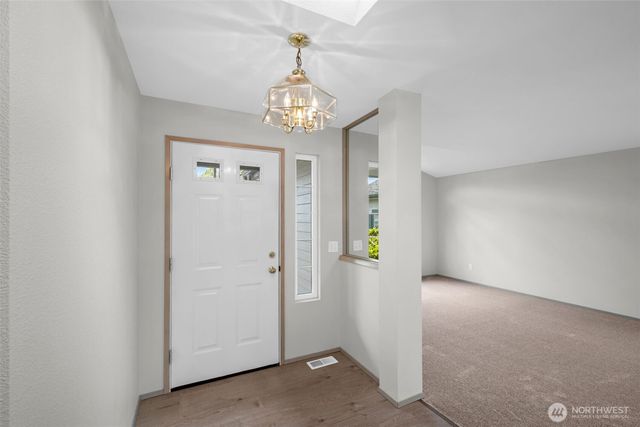 3050 Chelsea Lane, Enumclaw, WA 98022