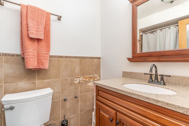 4143 192nd Court 225, Country Club Hills, IL 60478